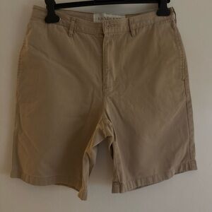 Lands’ End Legacy chino Size 32 men’s Khaki Tan Shorts